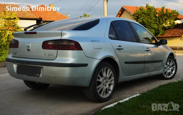 Renault laguna 1.8 120кс, снимка 5 - Автомобили и джипове - 48564413