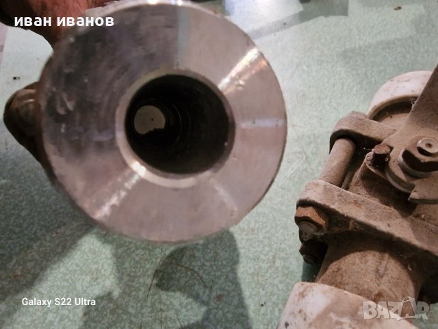 Големи Кранове Неръждавеика , снимка 2 - Водни помпи - 39892377