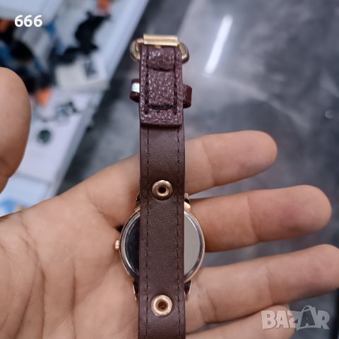 Часовник , снимка 6 - Дамски - 43482321