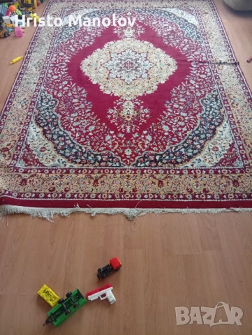 Красив ръчно тъкан персийски килим – истинска класика! 🌟 Продавам оригинален персийски килим с разм