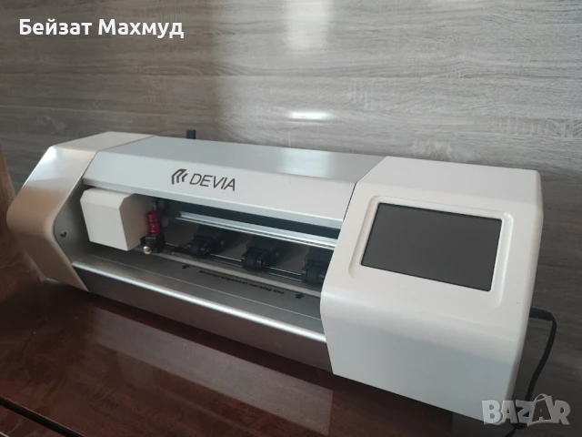 Плотер Devia - система за рязане на фолио / протектори за телефони, снимка 1