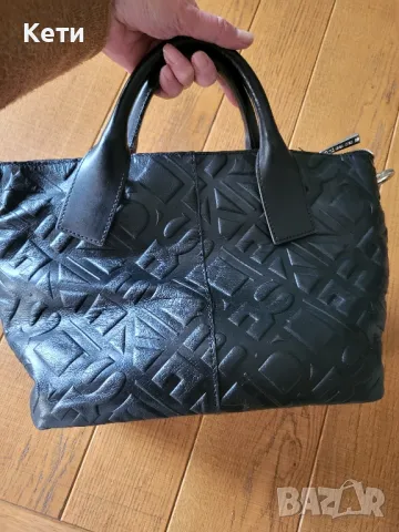Кожена чанта Liebeskind , снимка 3 - Чанти - 47759905