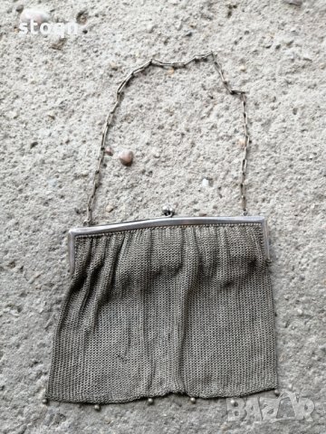 Стара дамска чанта, снимка 1 - Антикварни и старинни предмети - 32633854