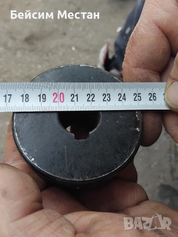 Търся единична ремъчна шайба, снимка 2 - Други инструменти - 53023257