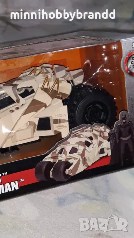 BATMAN BATMOBILE THE DARK KNIGHT 1.24  JADA TOP TOP  TOP  MODEL., снимка 6 - Колекции - 47675853