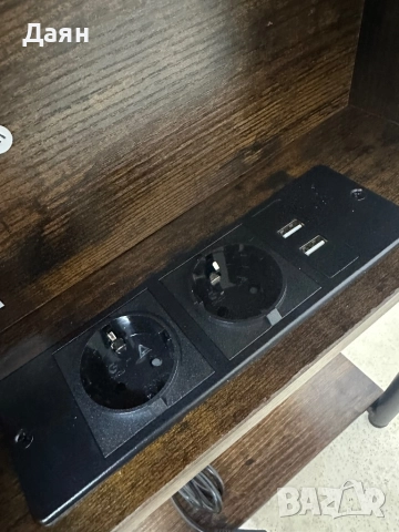 Нощно шкафче с вграден контакт VASAGLE, снимка 8 - Шкафове - 52719463