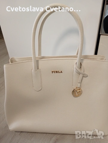 Дамска чанта FURLA, снимка 2 - Чанти - 53578474