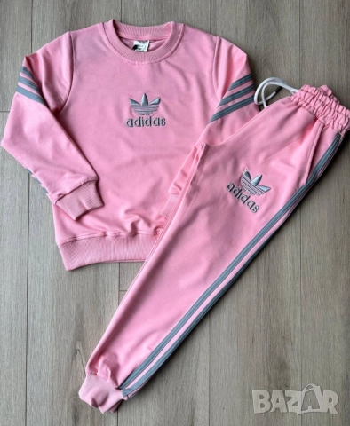 Спортен екип за момиче Adidas  , снимка 3 - Детски комплекти - 51834725