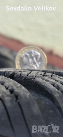 Комплект Зимни гуми Goodyear UltraGrip 9 195/65R15 с Метални джанти 5х114.3 и тасове, снимка 5 - Гуми и джанти - 52617768