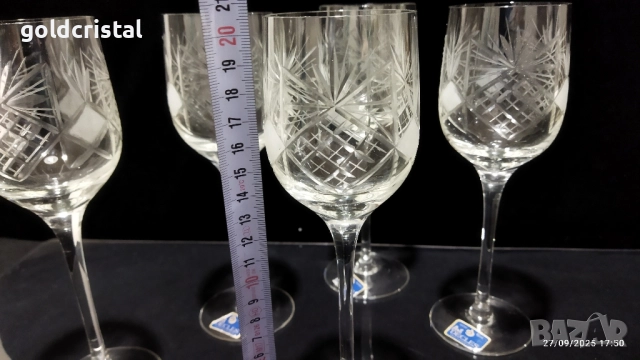 Кристални чаши , снимка 5 - Антикварни и старинни предмети - 30375671
