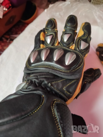 Топли ръкавици Ръкавици за ски Кожени ръкавици за мотор Мото екипи Каски Предпазна ризница Джърсита, снимка 15 - Ръкавици - 52338663