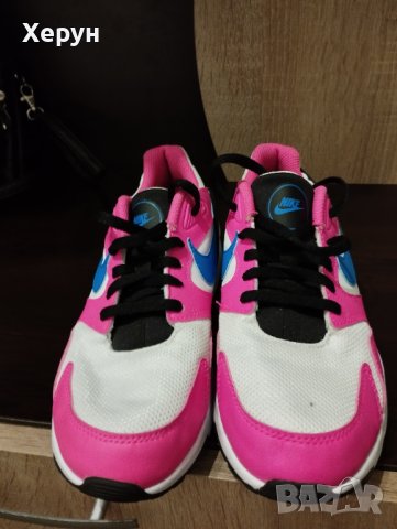 Дамски маратонки Nike