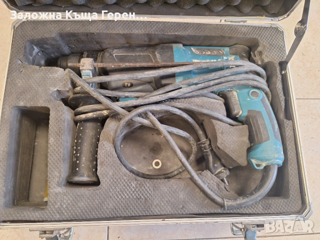 Перфоратор Makita HR2300
