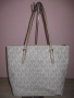 Michael Kors оригинална дамска чанта, снимка 3