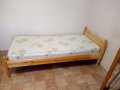 Единично дървено легло чам с матрак, снимка 1 - Спални и легла - 43544438