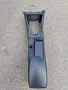 Подлакътник и средна конзола Volvo v40 , снимка 3