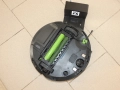 iRobot Roomba j7 Робот Прахосмукачка с Интелигентна Навигация, снимка 2