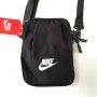 Чанта/чантичка Найк(Nike), снимка 1 - Чанти - 40765227