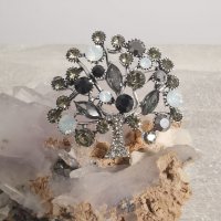 Брошки от кристали, кристално стъкло, мъниста, цирконий, снимка 13 - Други - 39695605