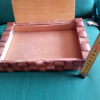 Стара дървена кутия, снимка 4 - Антикварни и старинни предмети - 32974884