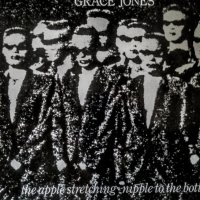 GRACE JONES-the apple stretching nipple to the bottle,LP, снимка 1 - Грамофонни плочи - 26977022