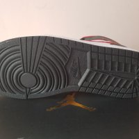 Nike Jordan 1 Mid 46, снимка 2 - Маратонки - 40135510