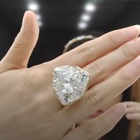Дамски пръстен с кристал. Различни цветове., снимка 1 - Пръстени - 37760142