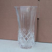 Кристална ваза, снимка 1 - Вази - 35421472