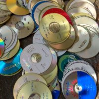 Музика, филми, компютърни програми и игри , снимка 7 - CD дискове - 38628751