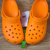 Оригинални Чехли Crocs Classic Clog Размер 38-42, снимка 2 - Чехли - 43486608