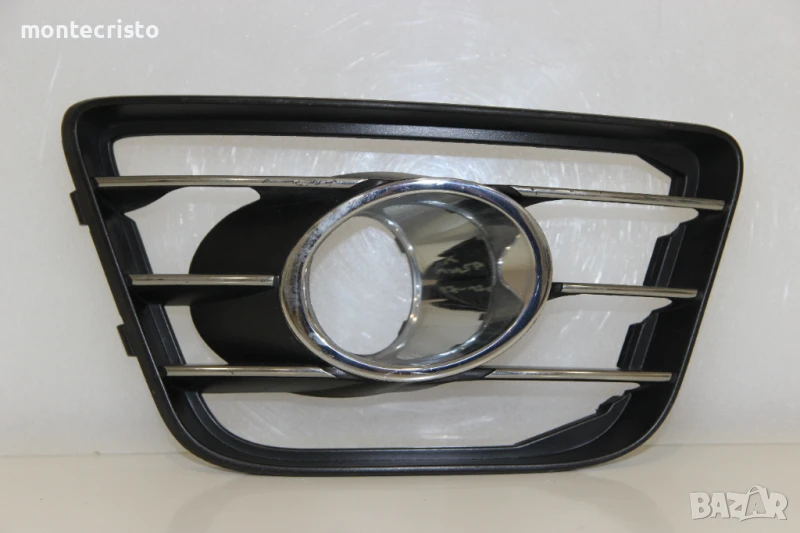 Дясна решетка халоген Lancia Musa facelift (2007-2014г.) розетка халоген 735451645 / 735457104, снимка 1