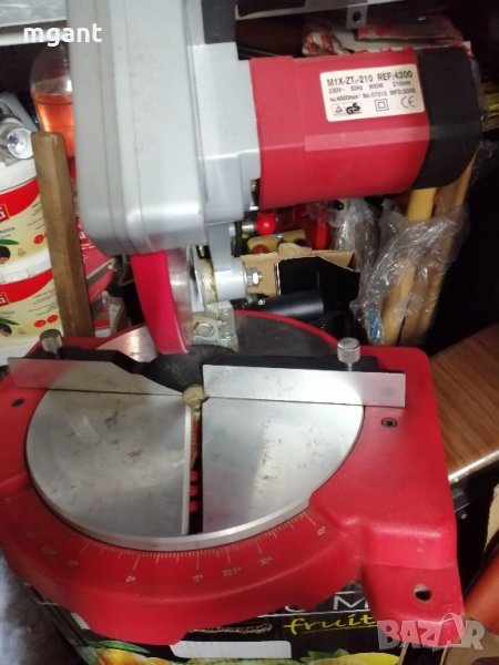 Вертикален настолен циркуляр, снимка 1