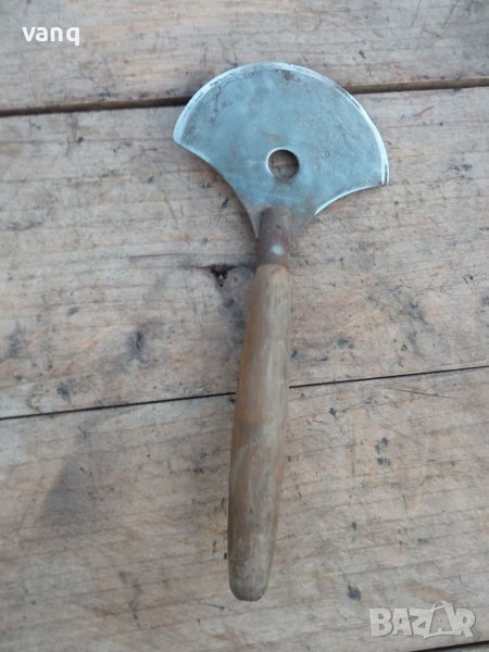 Стар инстромент за рязане на кожа, снимка 1