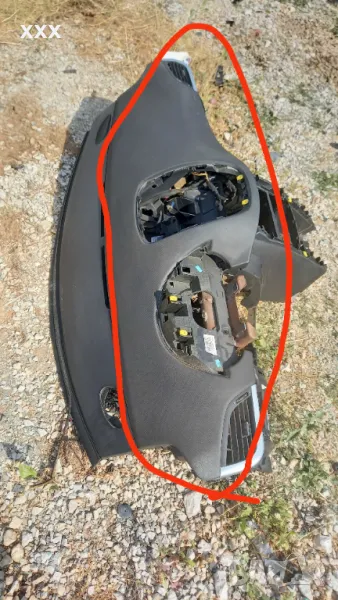  Търся табло за Пежо 207, снимка 1