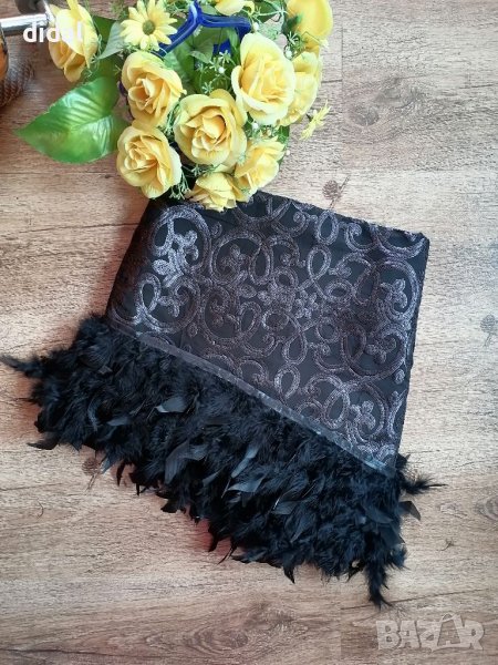 Страхотна пола с пайети и пера , снимка 1