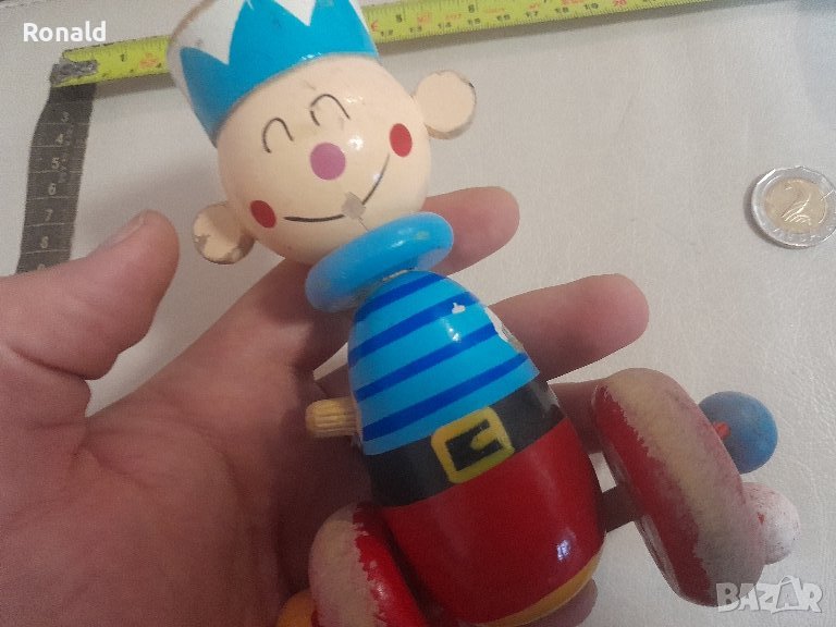 Стара соц дървена играчка, човече, снимка 1