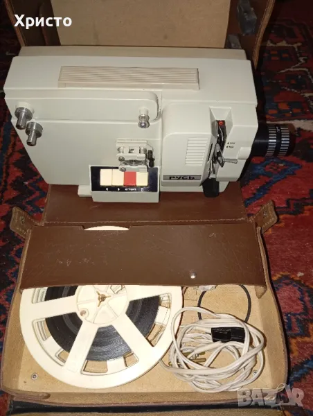 Руска кино машина перфектно състояние., снимка 1