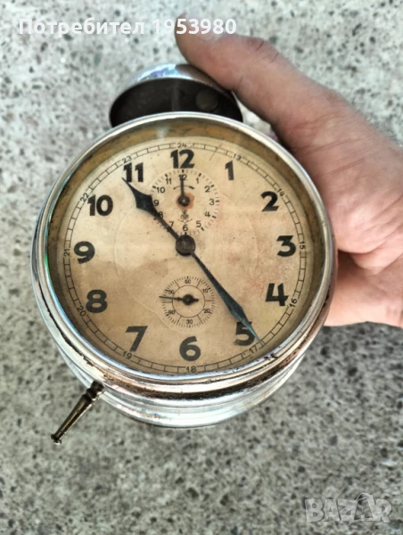 КОЛЕКЦИОНЕРСКИ БУДИЛНИК JUNGHANS, снимка 1