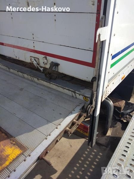 Падащ борд в много добро състояние за Мерцедес Ахсор, снимка 1