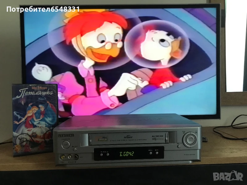 Видеокасета Патешки истории и Пепеляшка , снимка 1