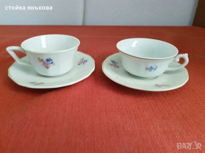 Продавам две старинни чашки за кафе, снимка 1