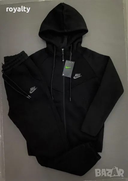 Nike дамски екипи Различни цветове , снимка 1