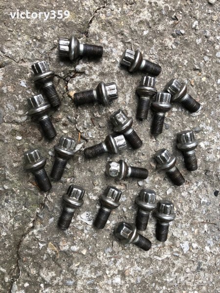 Болтове за джанти, снимка 1