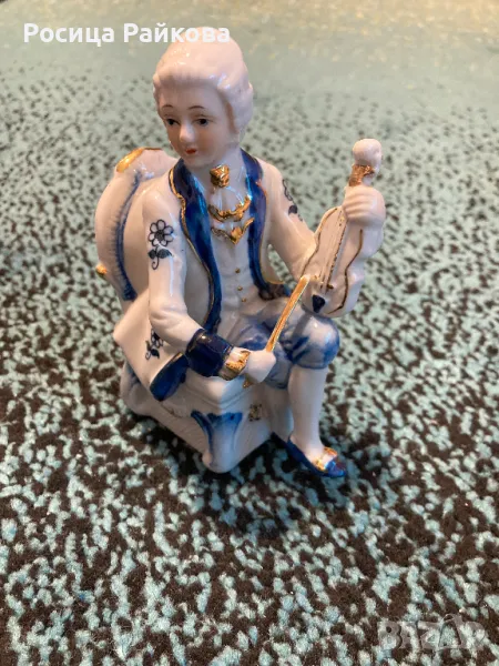 Статуетка, снимка 1