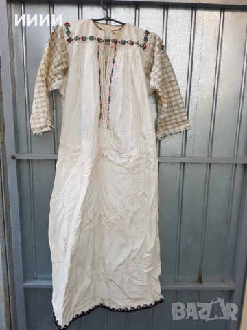 Автентична риза от носия нова