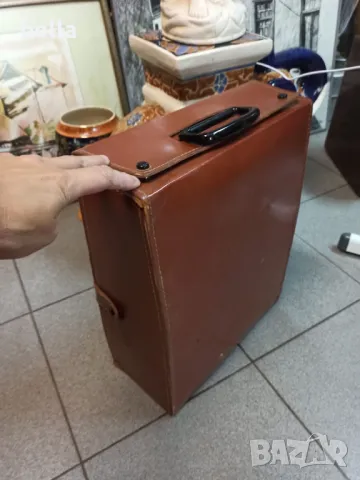 Прожекционен апарат”РУСЬ” 8мм,произведен в Росия. В отлично запазен вид,работещ, снимка 11 - Антикварни и старинни предмети - 50431466