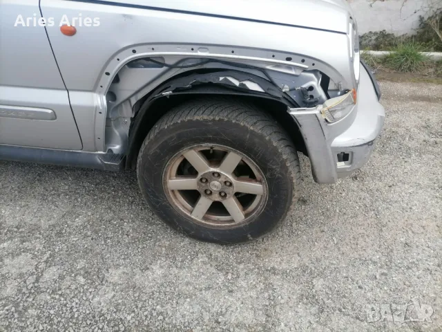 Jeep Cherokee 2,8 CDI, Джип Чероки на части! Март 2007, снимка 5 - Автомобили и джипове - 49909205