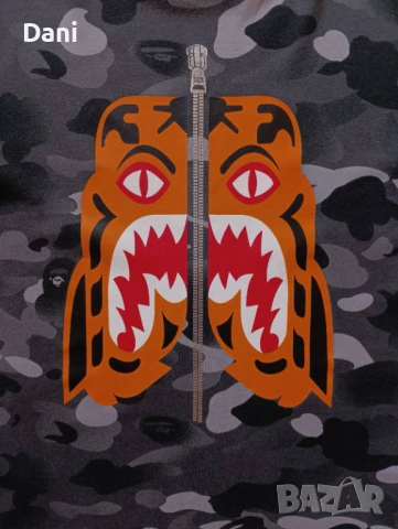 A Bathing Ape Bape Camo Tiger тениска, снимка 2 - Тениски - 50620724