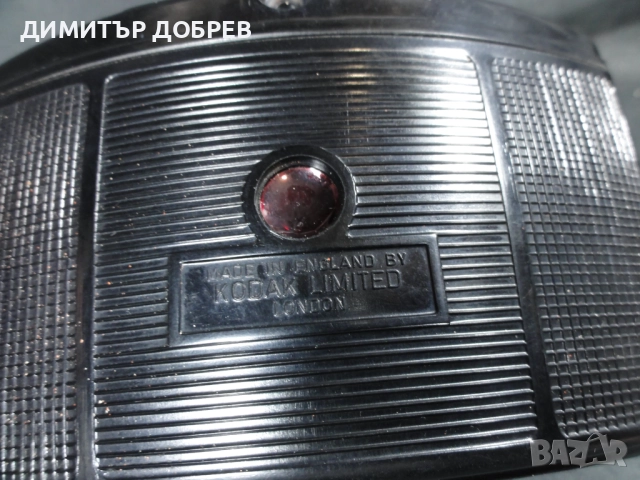 СТАР РЕТРО ФОТОАПАРАТ KODAK BROWNIE CRESTA II CAMERA ENGLAND, снимка 10 - Антикварни и старинни предмети - 52681102