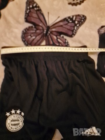 Тренировъчен анцуг на Байерн Мюнхен , снимка 5 - Спортни дрехи, екипи - 43898598